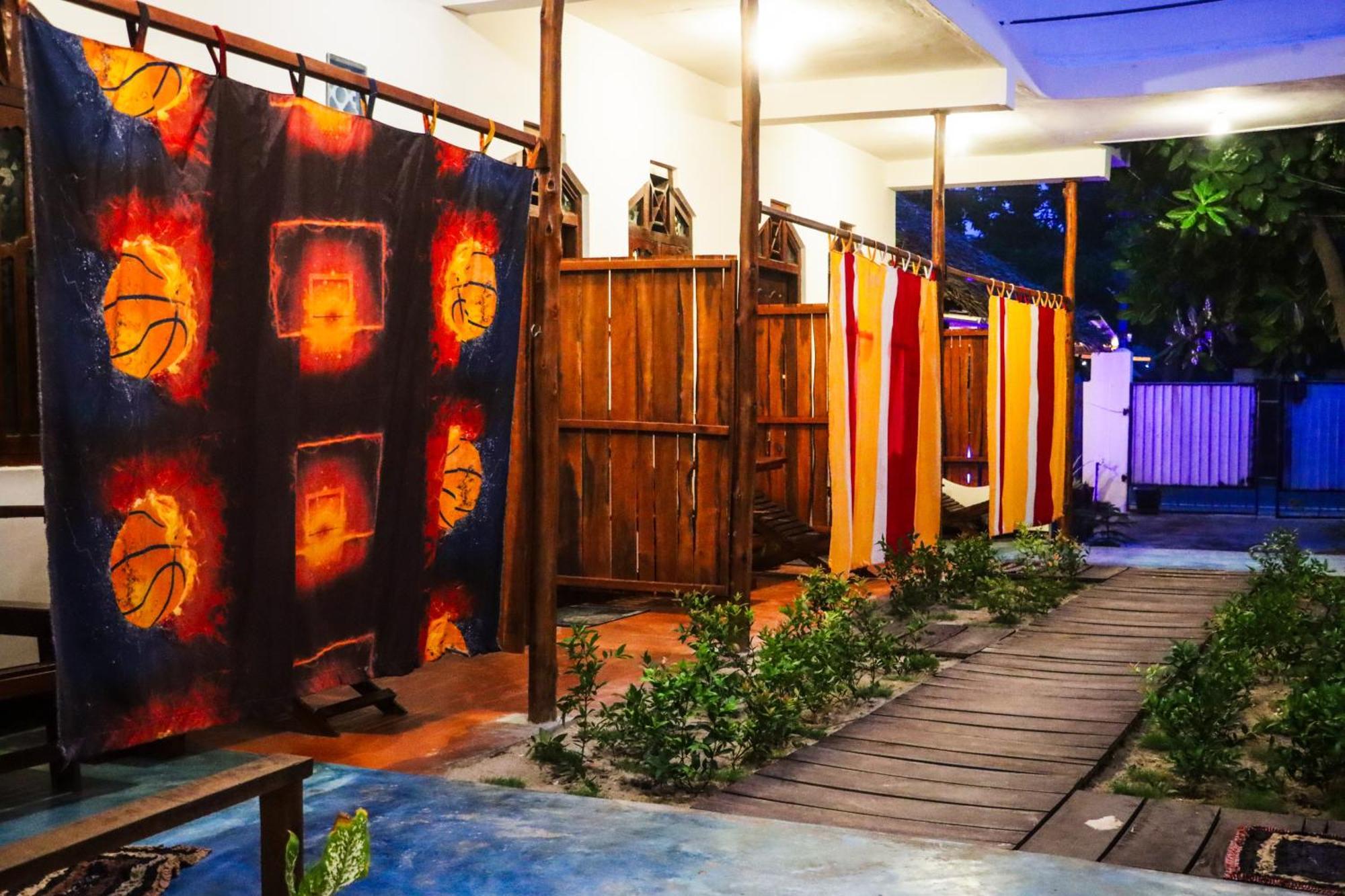 阿鲁甘湾Surfers Park Arugambay住宿加早餐旅馆 外观 照片