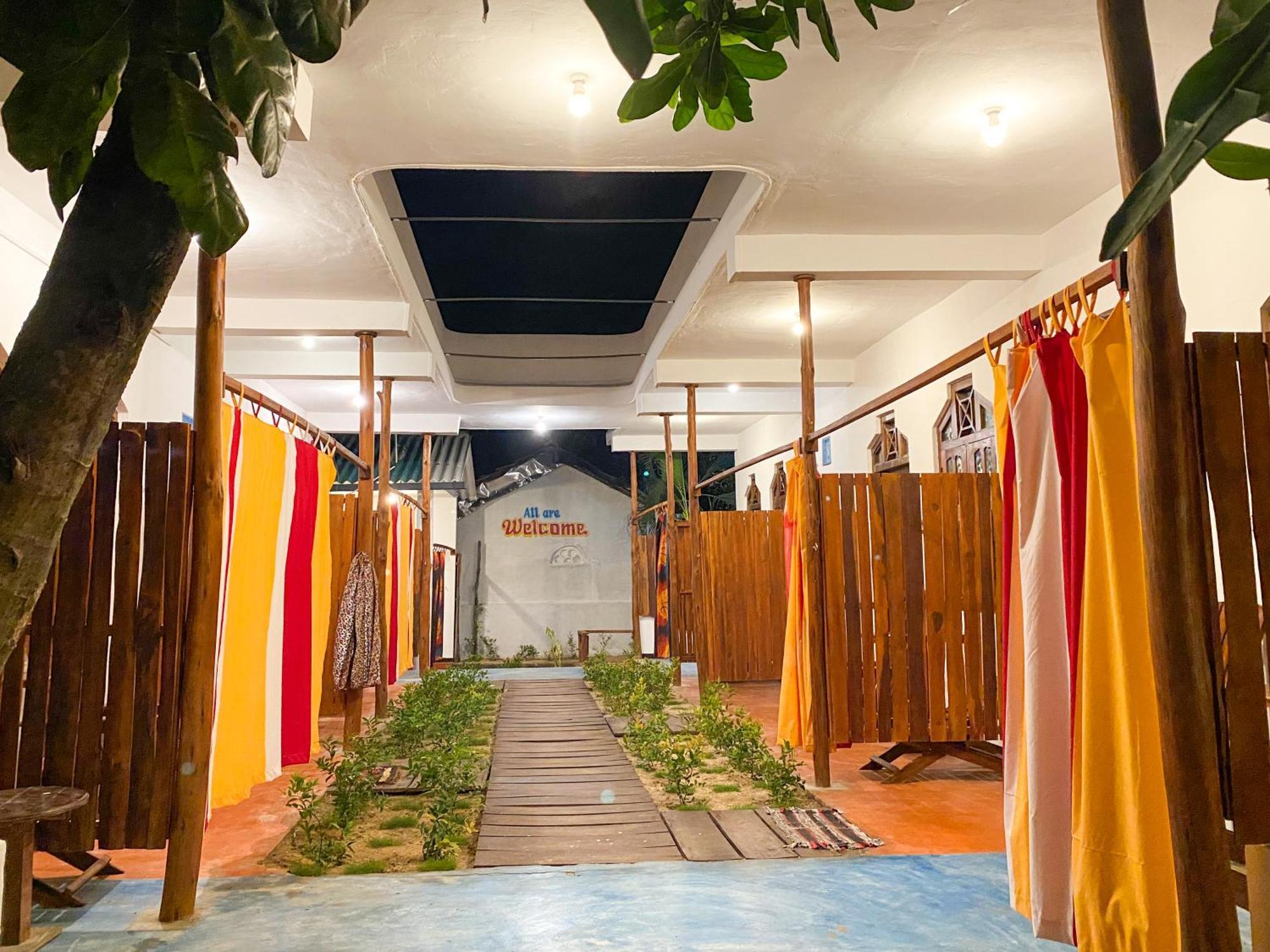 阿鲁甘湾Surfers Park Arugambay住宿加早餐旅馆 外观 照片